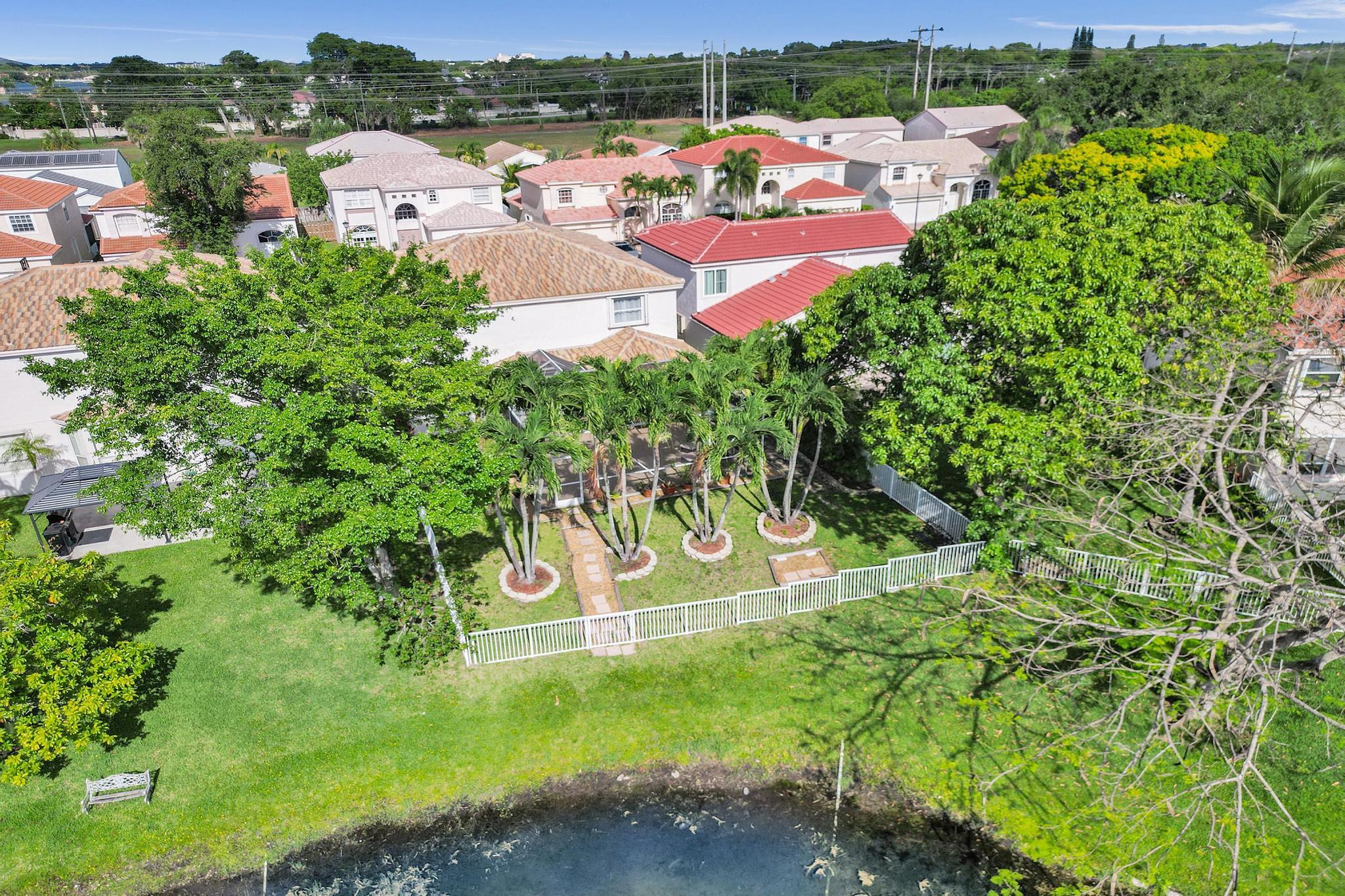 HOLIDAY SPRINGS EAST - Residential
