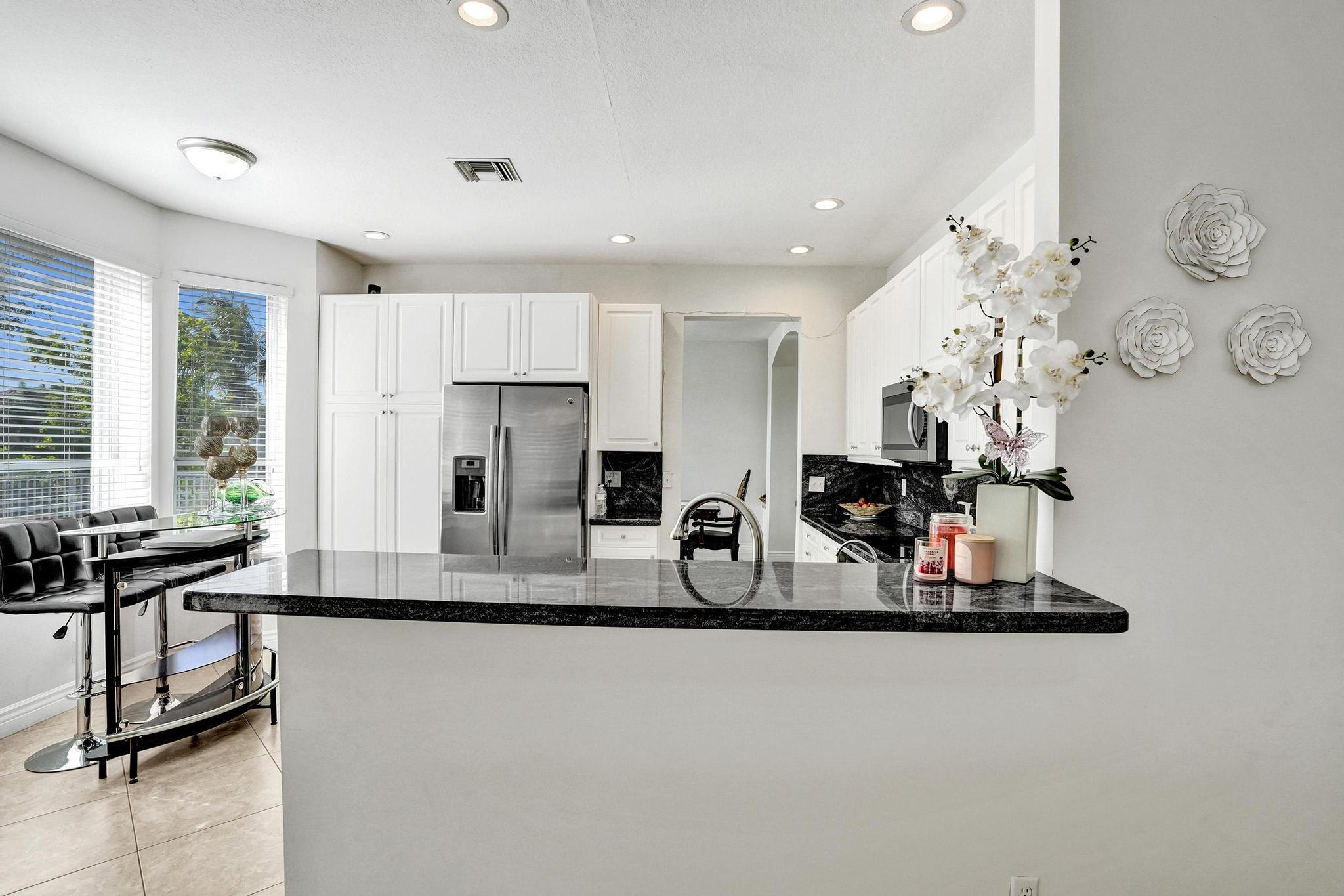 HOLIDAY SPRINGS EAST - Residential
