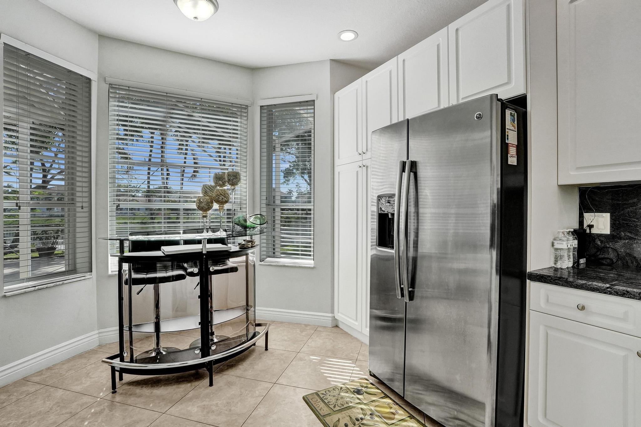 HOLIDAY SPRINGS EAST - Residential