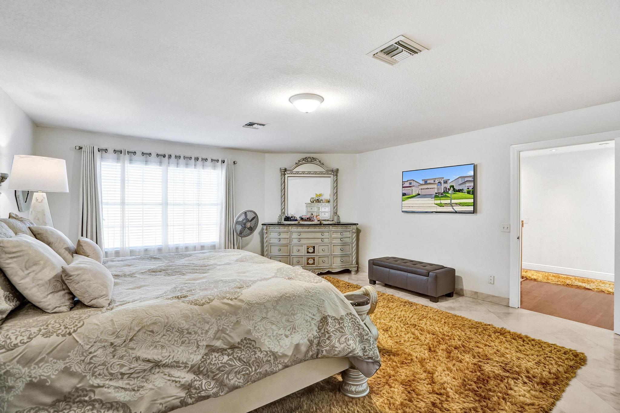 HOLIDAY SPRINGS EAST - Residential