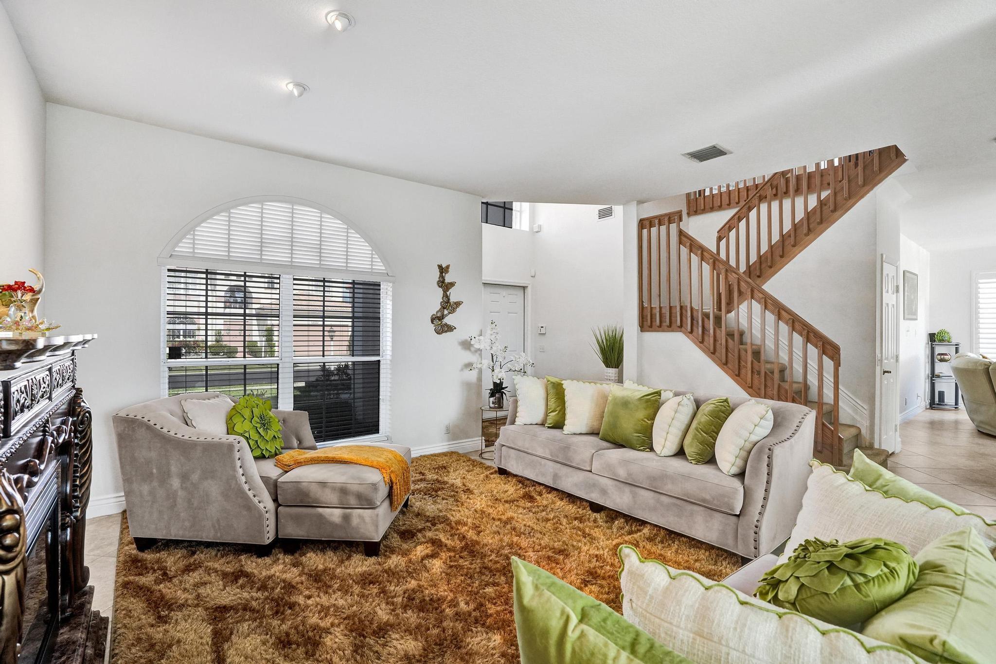 HOLIDAY SPRINGS EAST - Residential