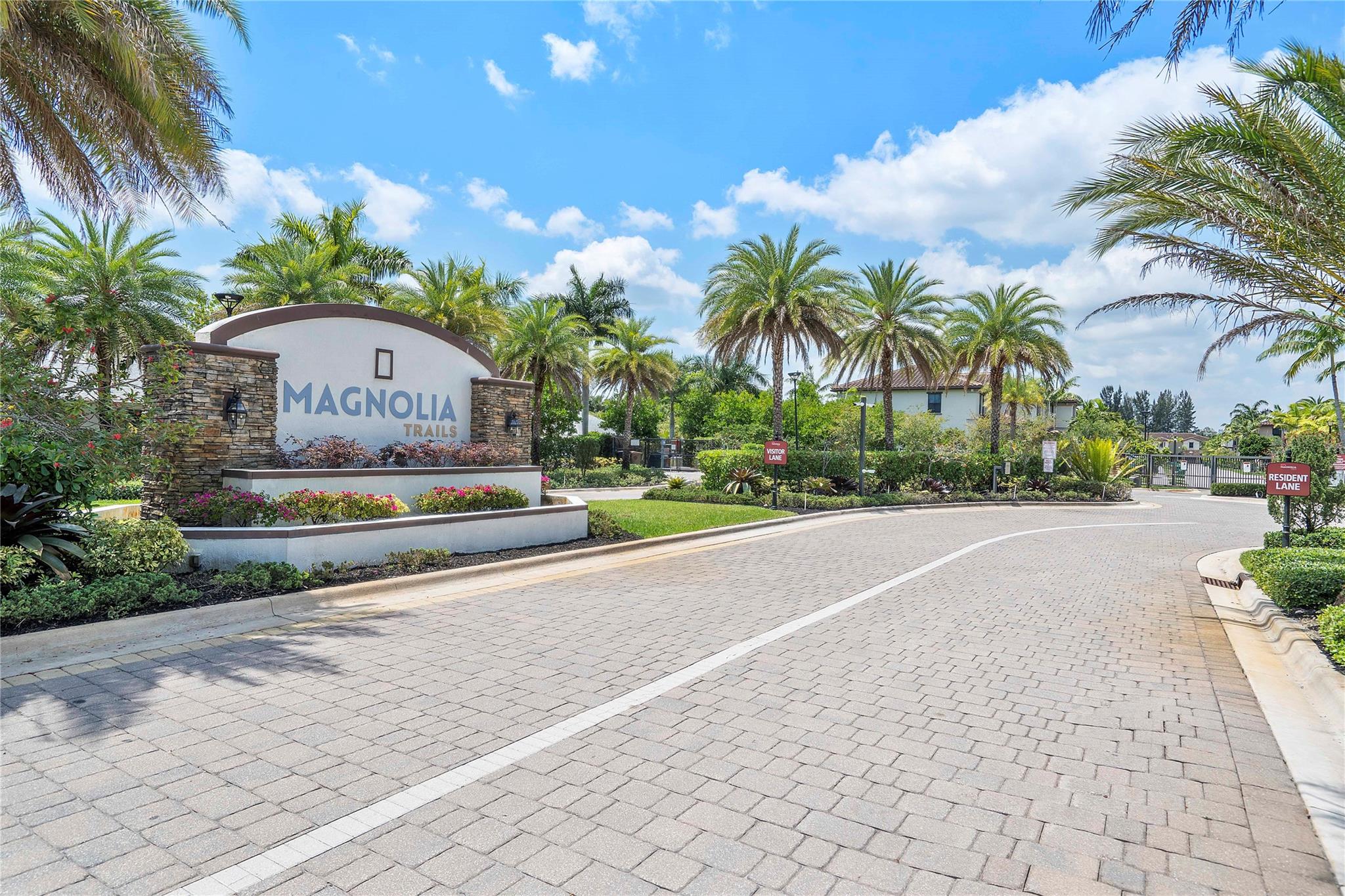 BRETON PARK AT DAVIE - Residential