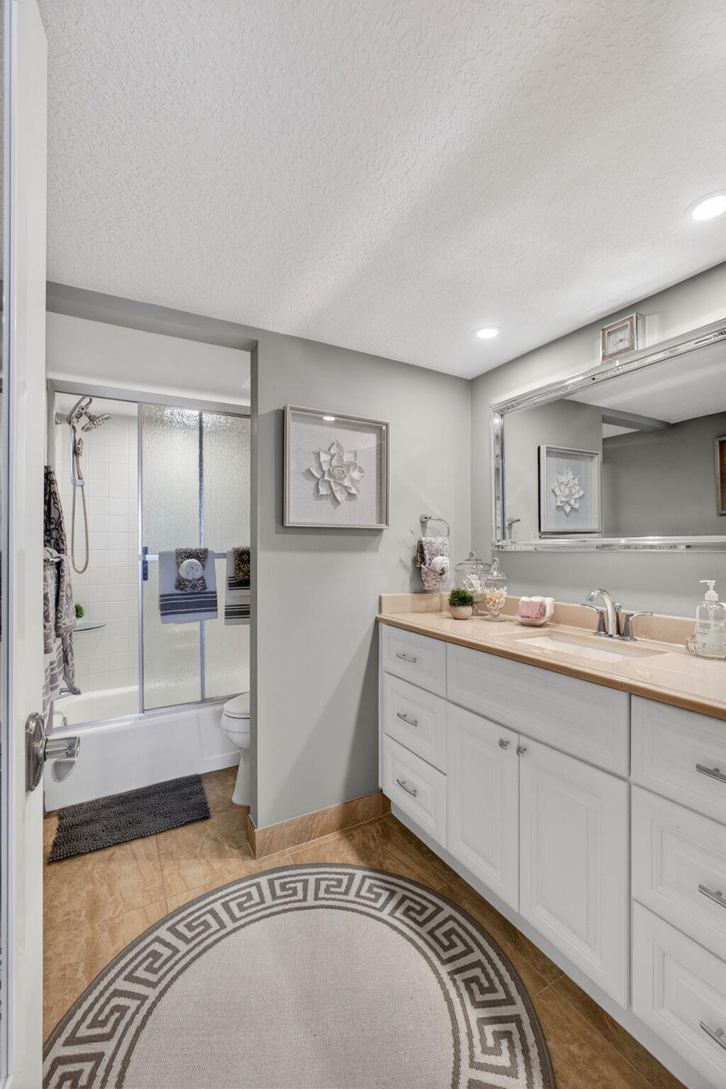 OLD PORT COVE CONDO ONE - Residential