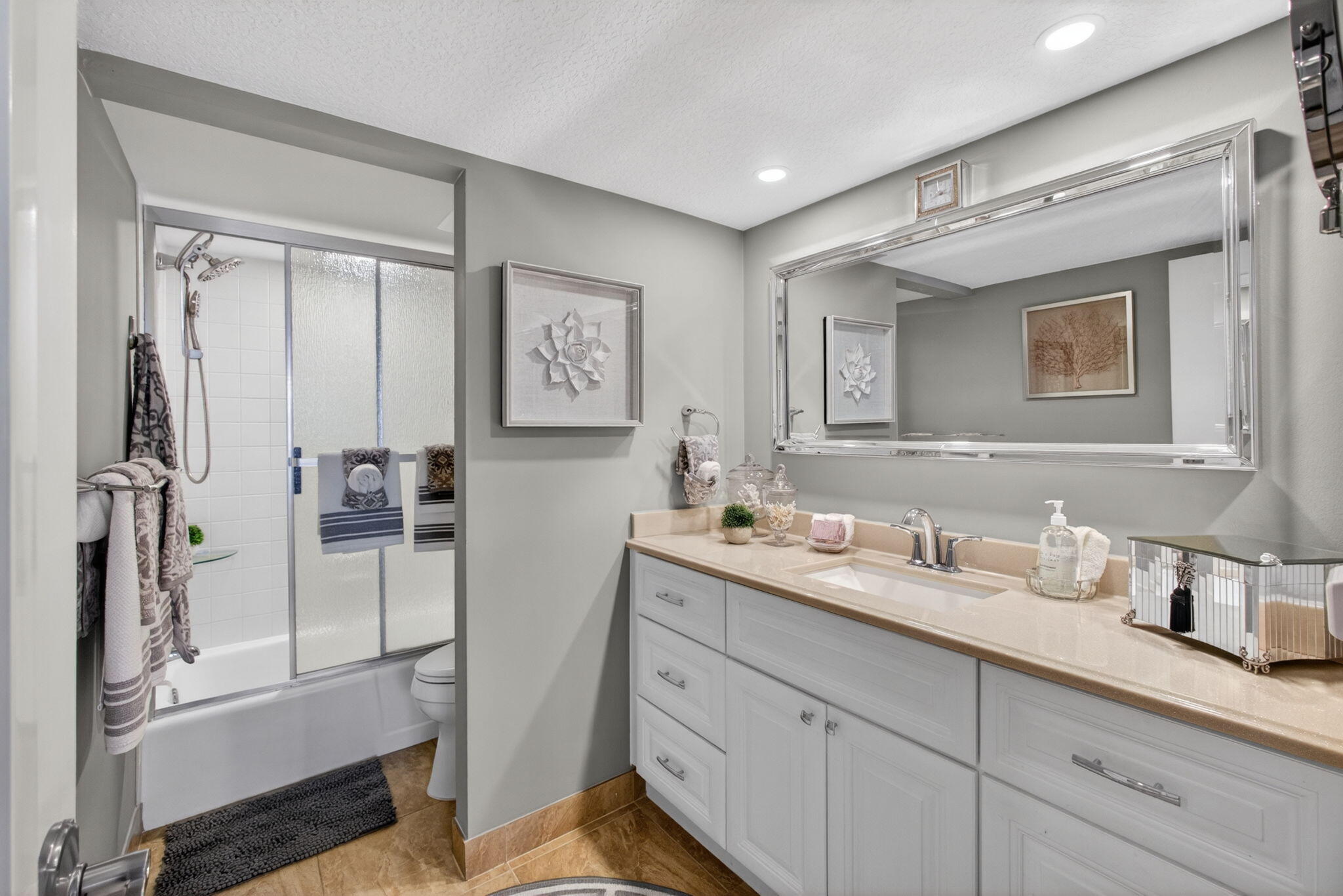 OLD PORT COVE CONDO ONE - Residential