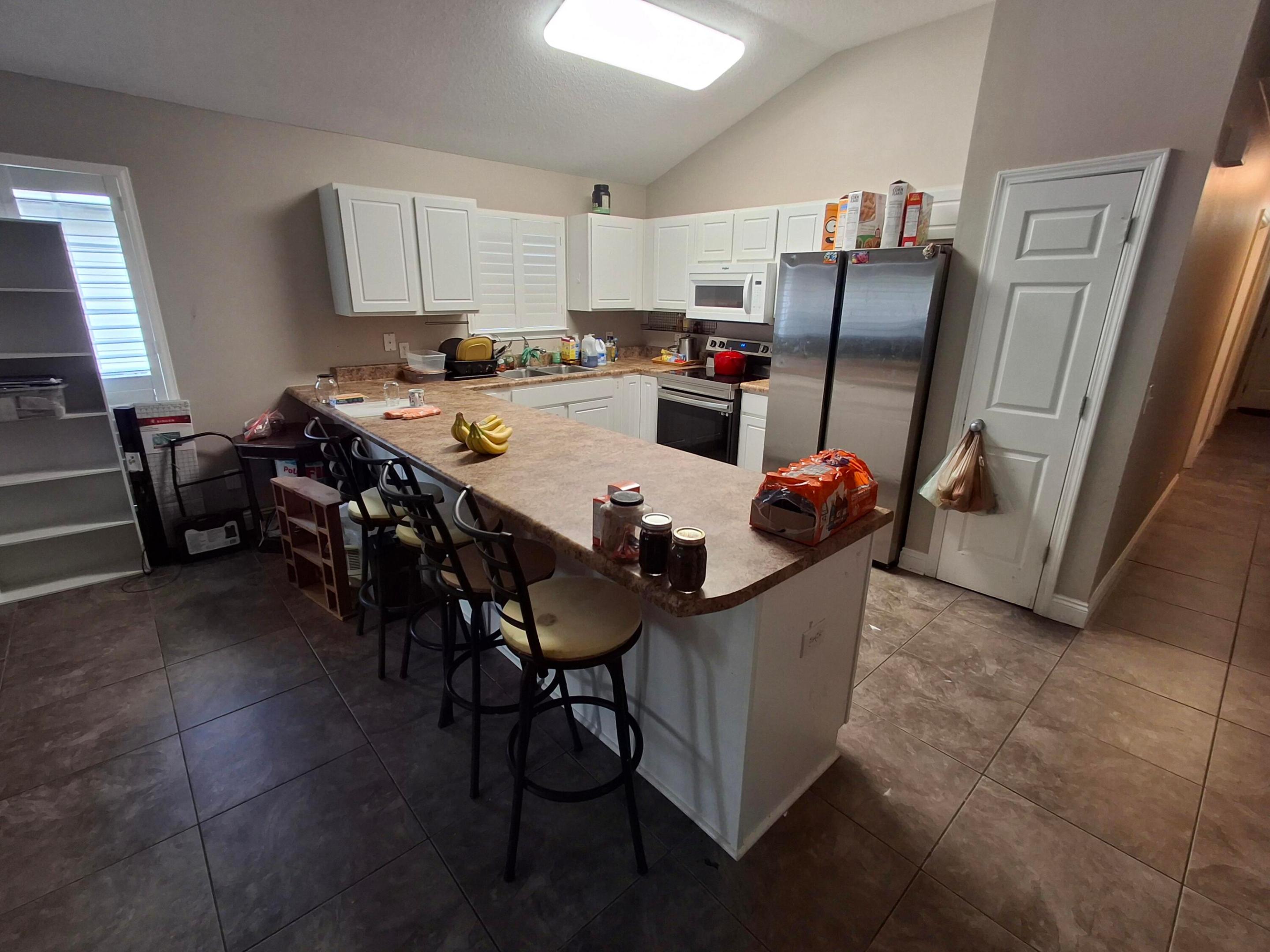 DALLAS DOWNS - Residential