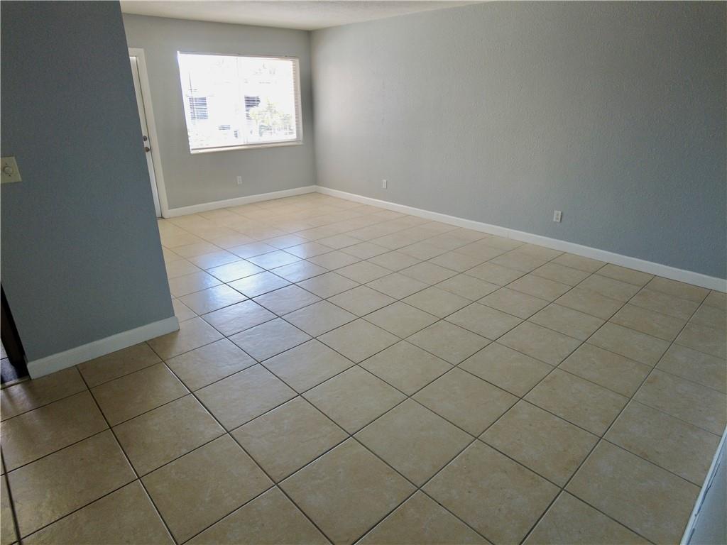 Hyacinth House Condo - Residential Lease