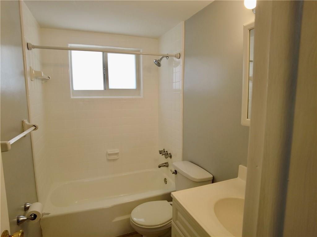 Hyacinth House Condo - Residential Lease