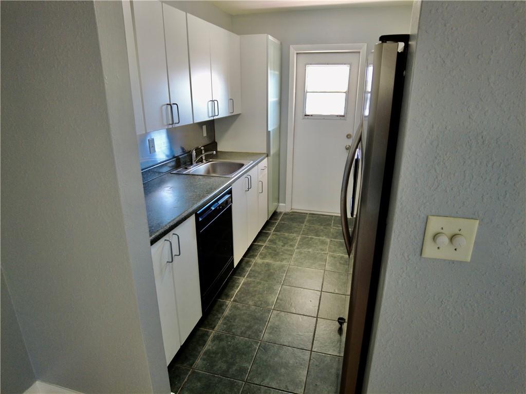 Hyacinth House Condo - Residential Lease