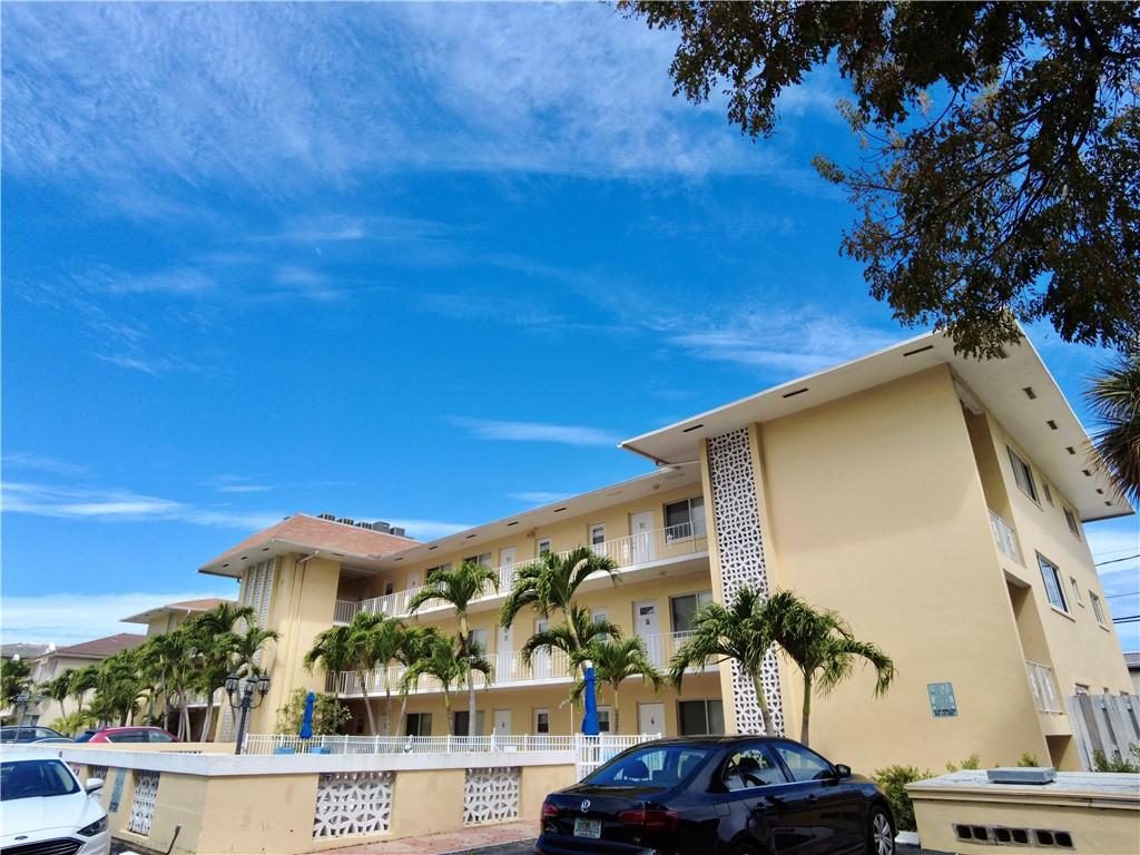 Hyacinth House Condo - Residential Lease