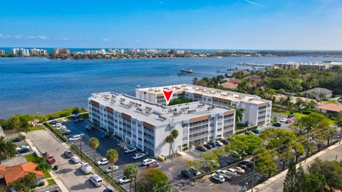 1516 S Lakeside Drive 106 Lake Worth Beach FL 33460