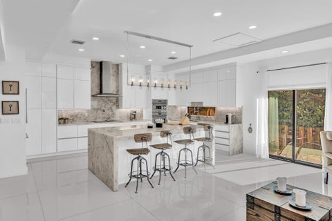 Tiny photo for 2888 NE 33rd Street, Lighthouse Point, FL 33064 (MLS # B26030954)