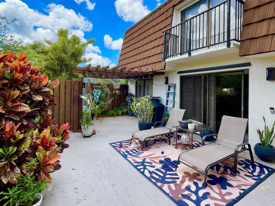Motivated seller. Welcome to The Village at Lake Pine where tranquil country living meets the perfect location and amenities. Located near top-rated schools, parks, and shopping, and just minutes away from Ft Lauderdale Intl Airport and South Florida beaches. This turnkey 3BR/2.5 BTH 2 story townhome features updated stainless steel kitchen appliances, granite countertops and wooden cabinetry and high-hat lighting throughout.  Light and bright with a sought-after open concept floor plan. The private courtyard is the perfect place to entertain and enjoy the South Florida lifestyle. Enjoy tile floors downstairs and beautiful laminate upstairs. Modern bathrooms with updated features and a brand new 2025 3-ton A/C . Enjoy lakeside pool, tennis, racquetball and more 
HOA REQ minimum credit 665