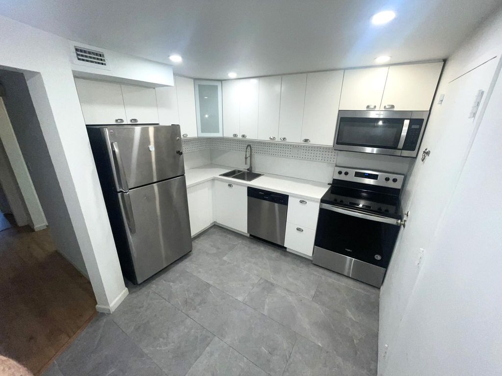 Photo of 3680 Inverrary Drive #3h, Lauderhill, FL 33319 (MLS # R11017207)