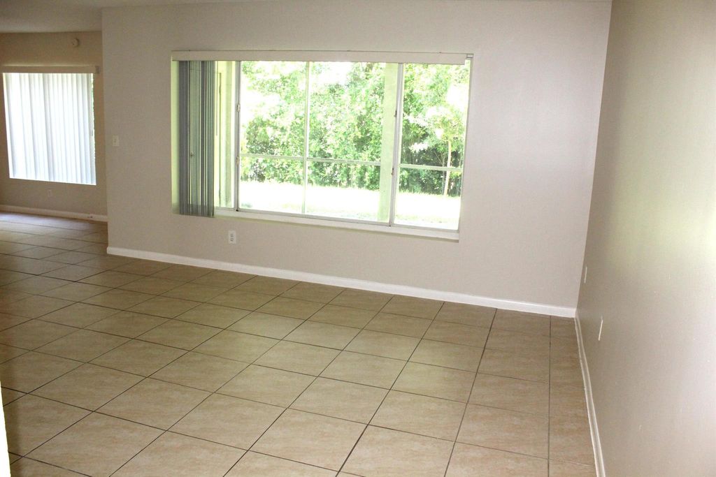 Photo of 815 W Boynton Beach Boulevard #15-102, Boynton Beach, FL 33426 (MLS # R11020395)