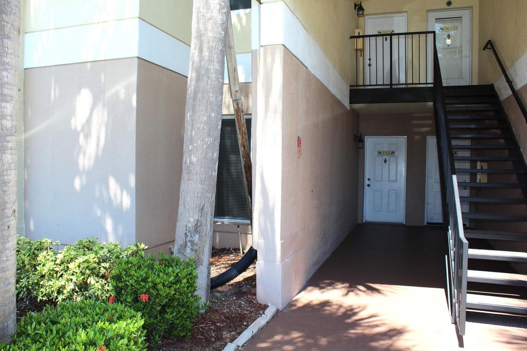 Photo of 815 W Boynton Beach Boulevard #15-102, Boynton Beach, FL 33426 (MLS # R11020395)