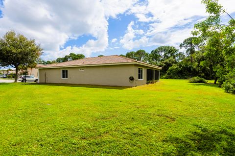 A home in Port St Lucie