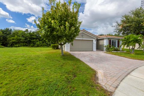 A home in Port St Lucie