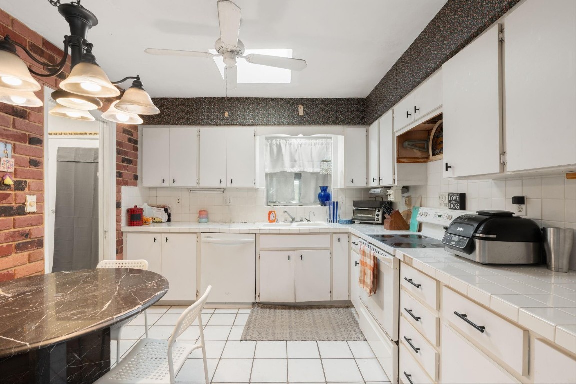 Floranada Ridge Sec A 30- - Residential