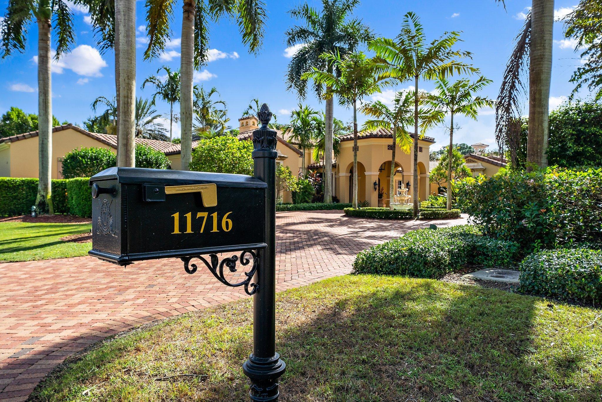 OLD PALM 4 - Residential