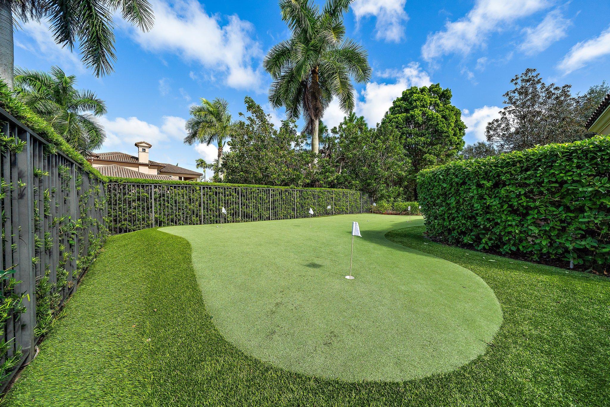 OLD PALM 4 - Residential