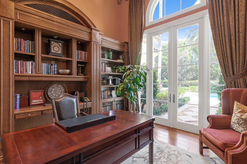 OLD PALM 4 - Residential