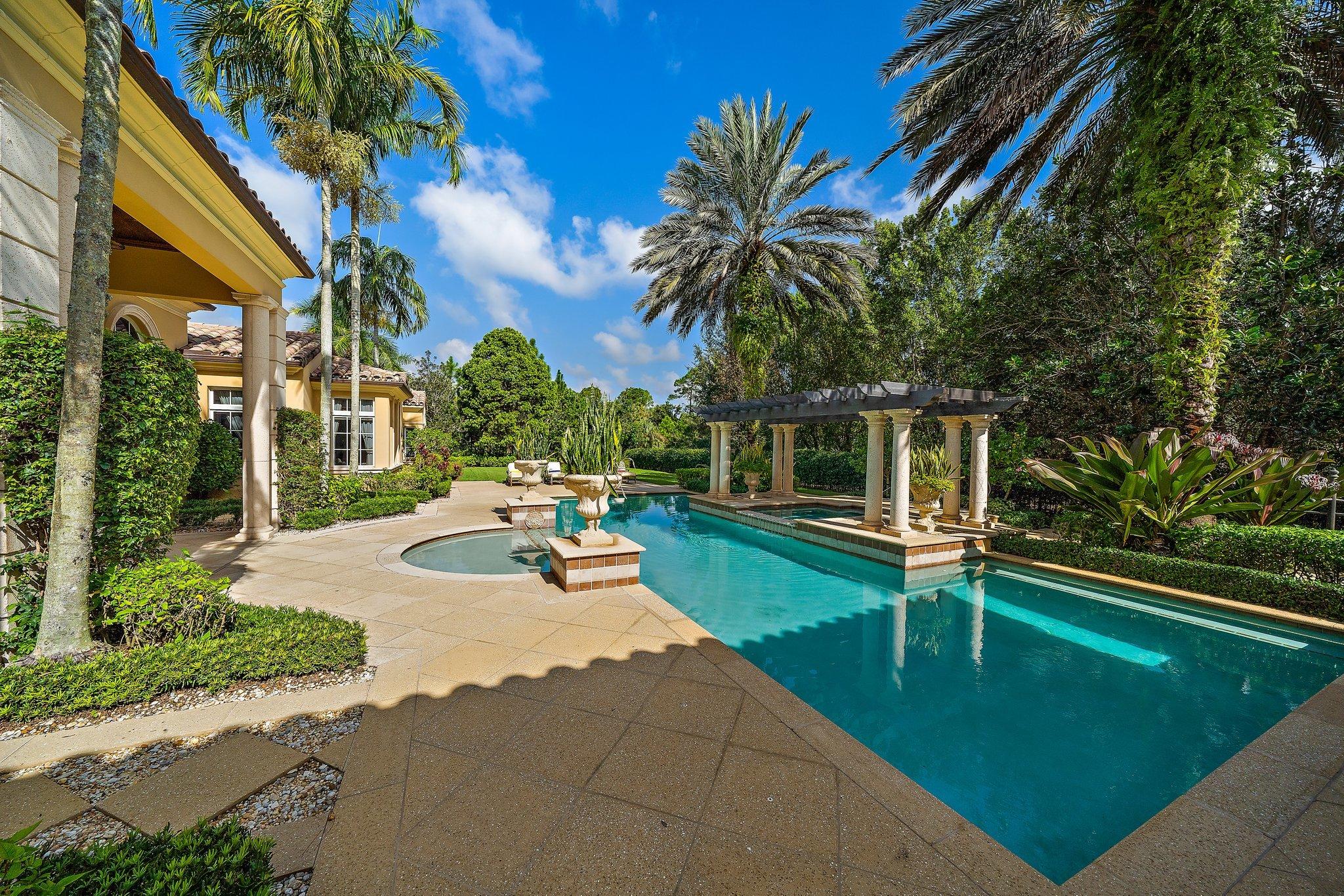 OLD PALM 4 - Residential