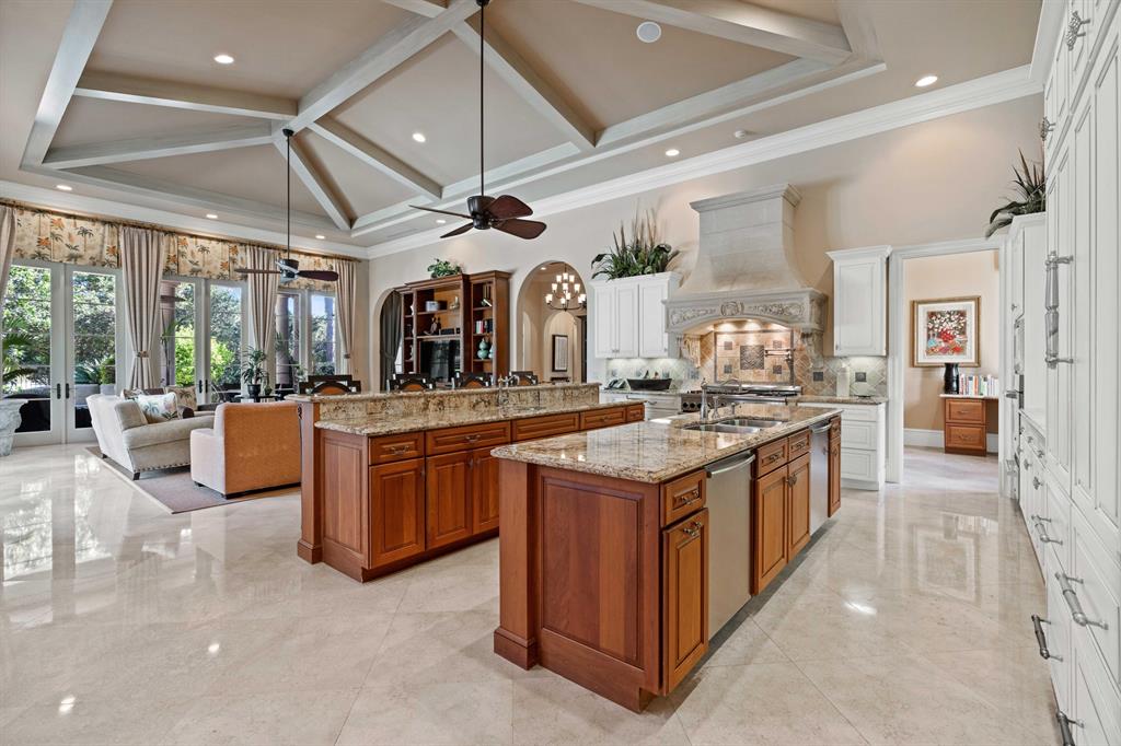 OLD PALM 4 - Residential