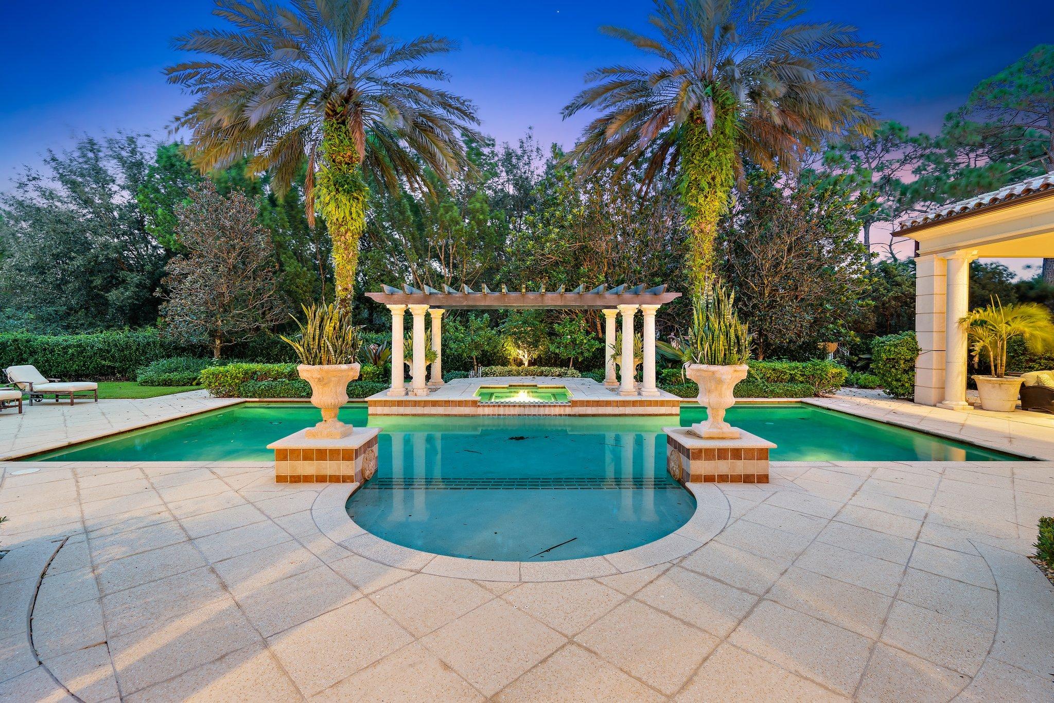 OLD PALM 4 - Residential