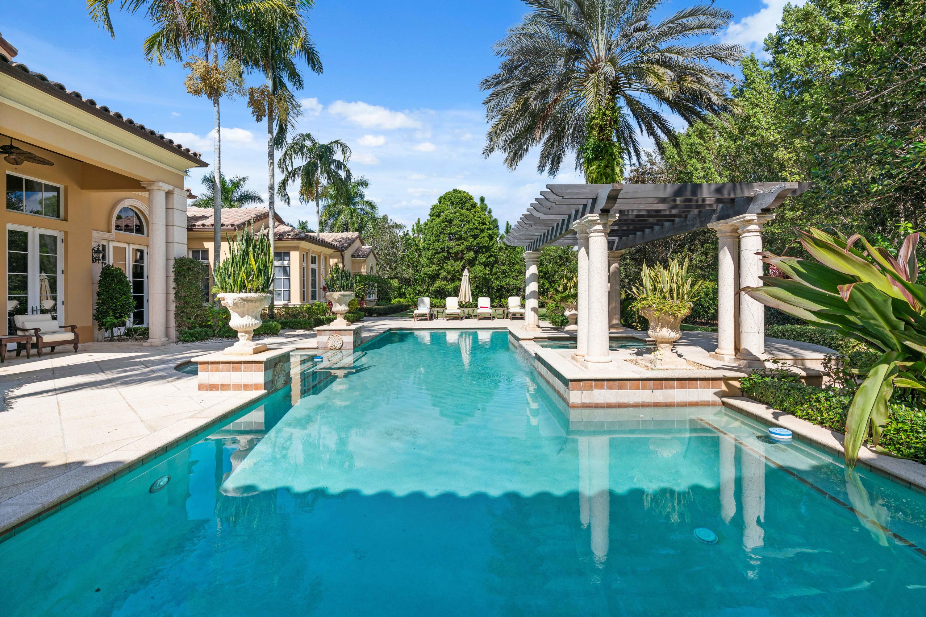 OLD PALM 4 - Residential