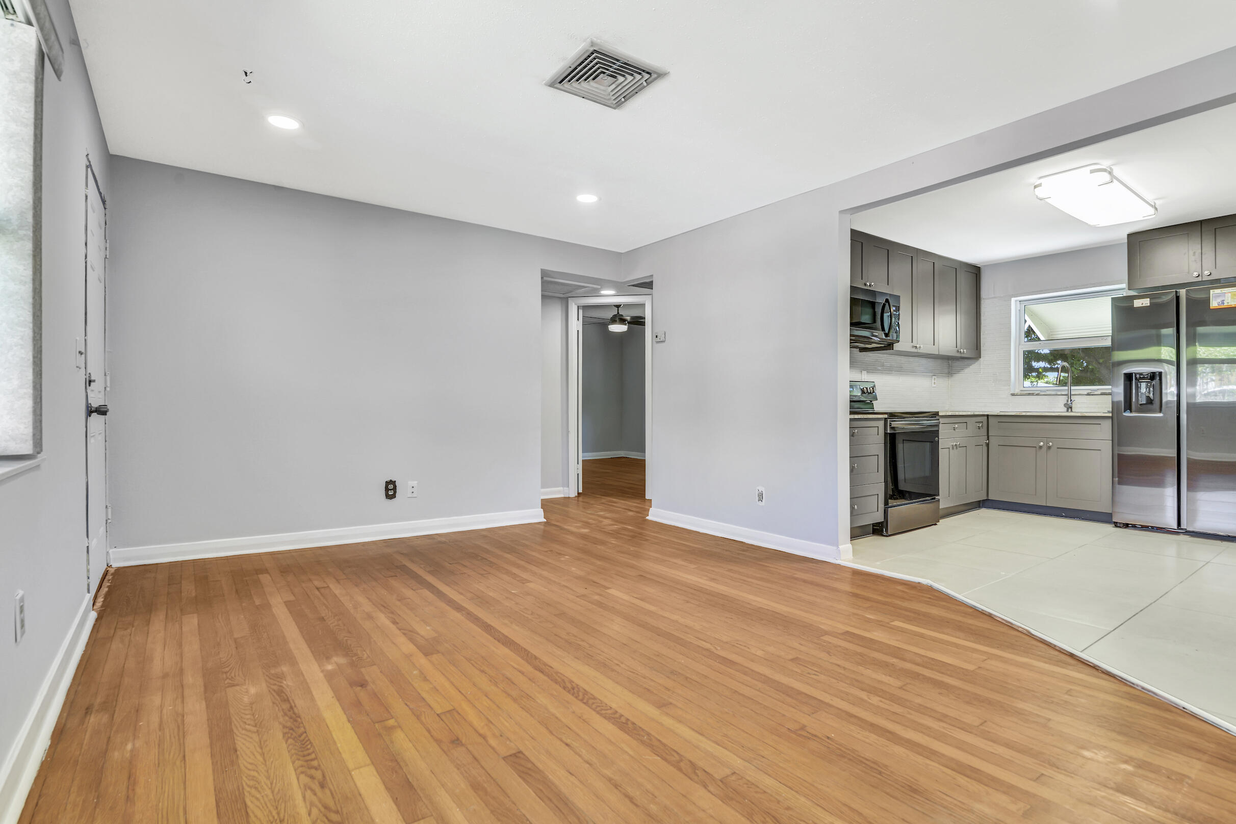 LYNNWOOD HOMESITES - Residential Lease