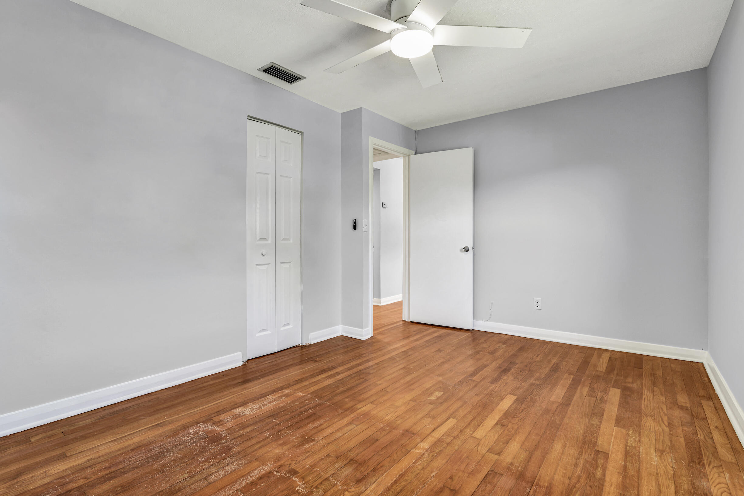 LYNNWOOD HOMESITES - Residential Lease