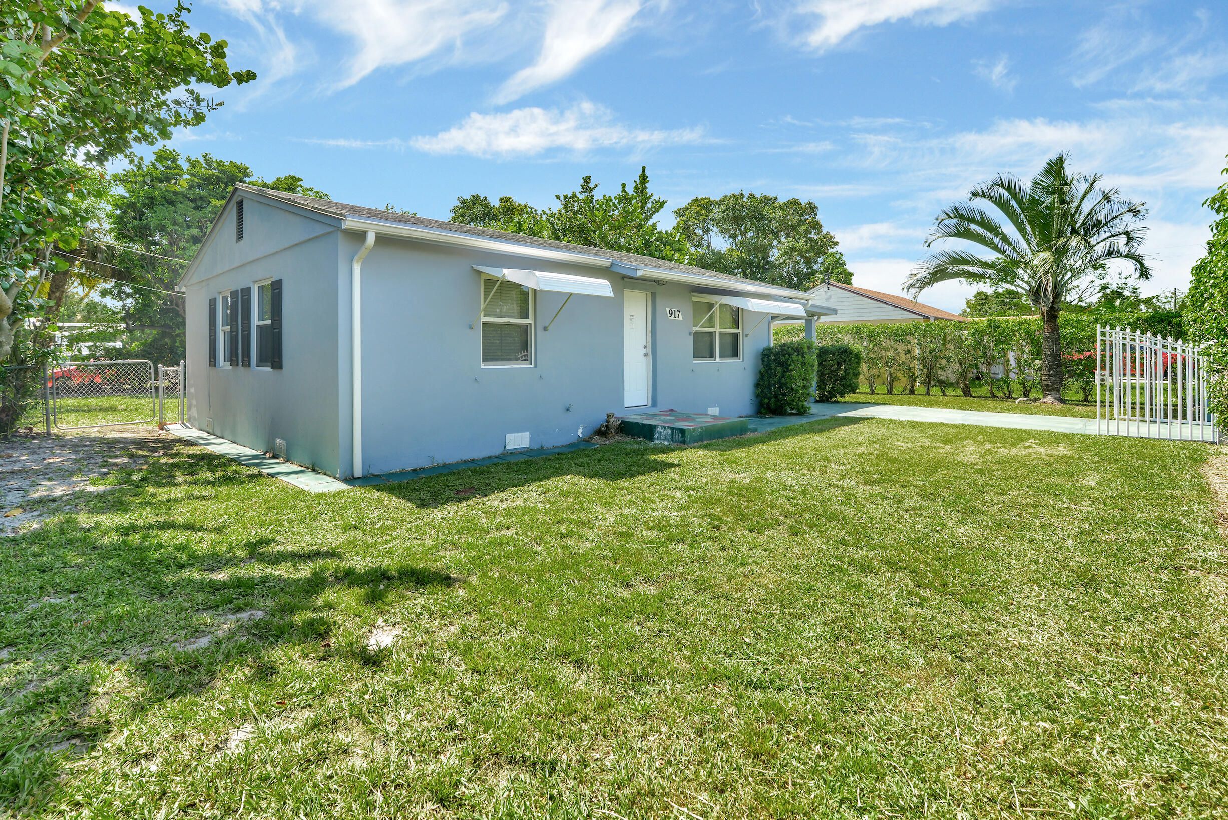 LYNNWOOD HOMESITES - Residential Lease