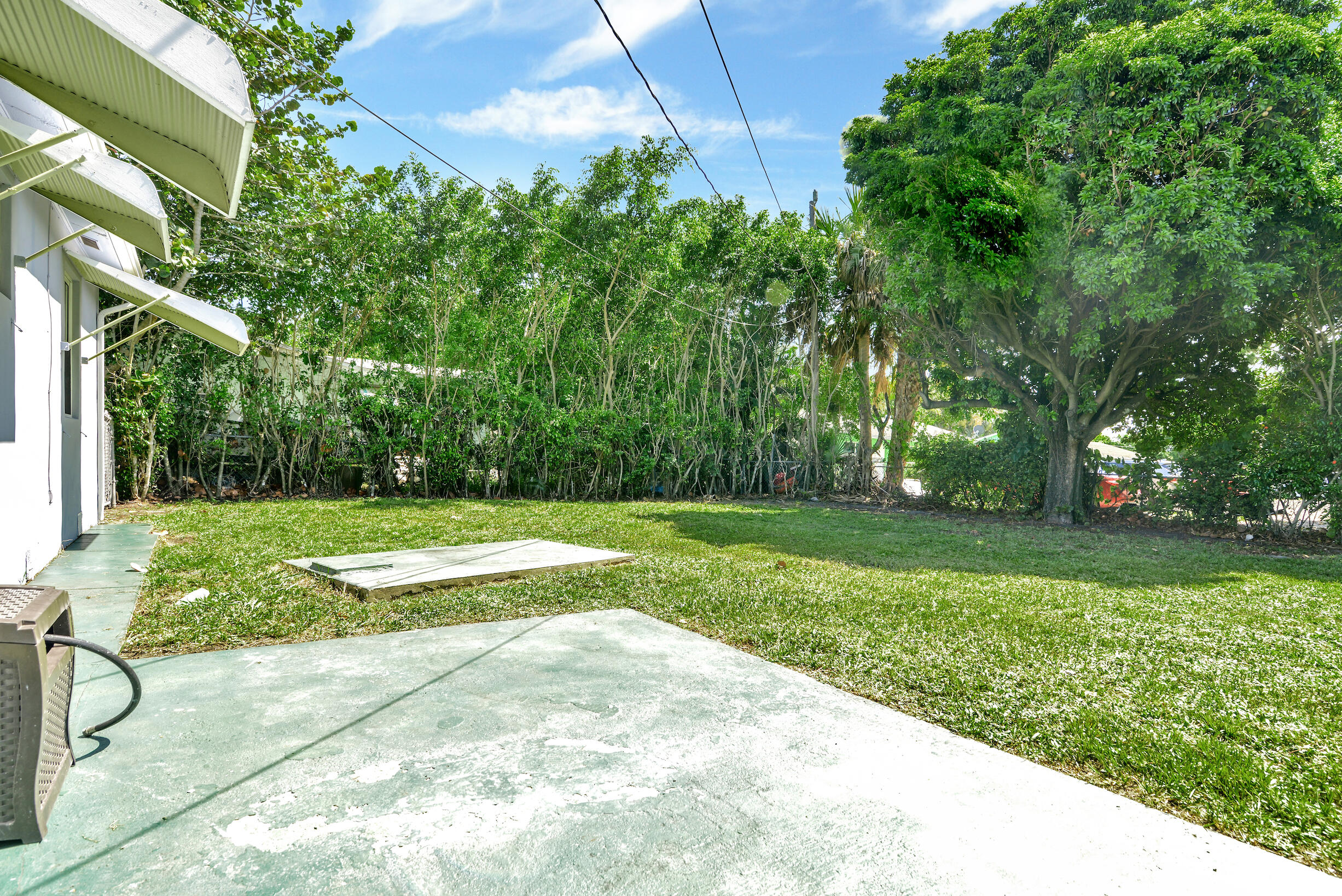 LYNNWOOD HOMESITES - Residential Lease