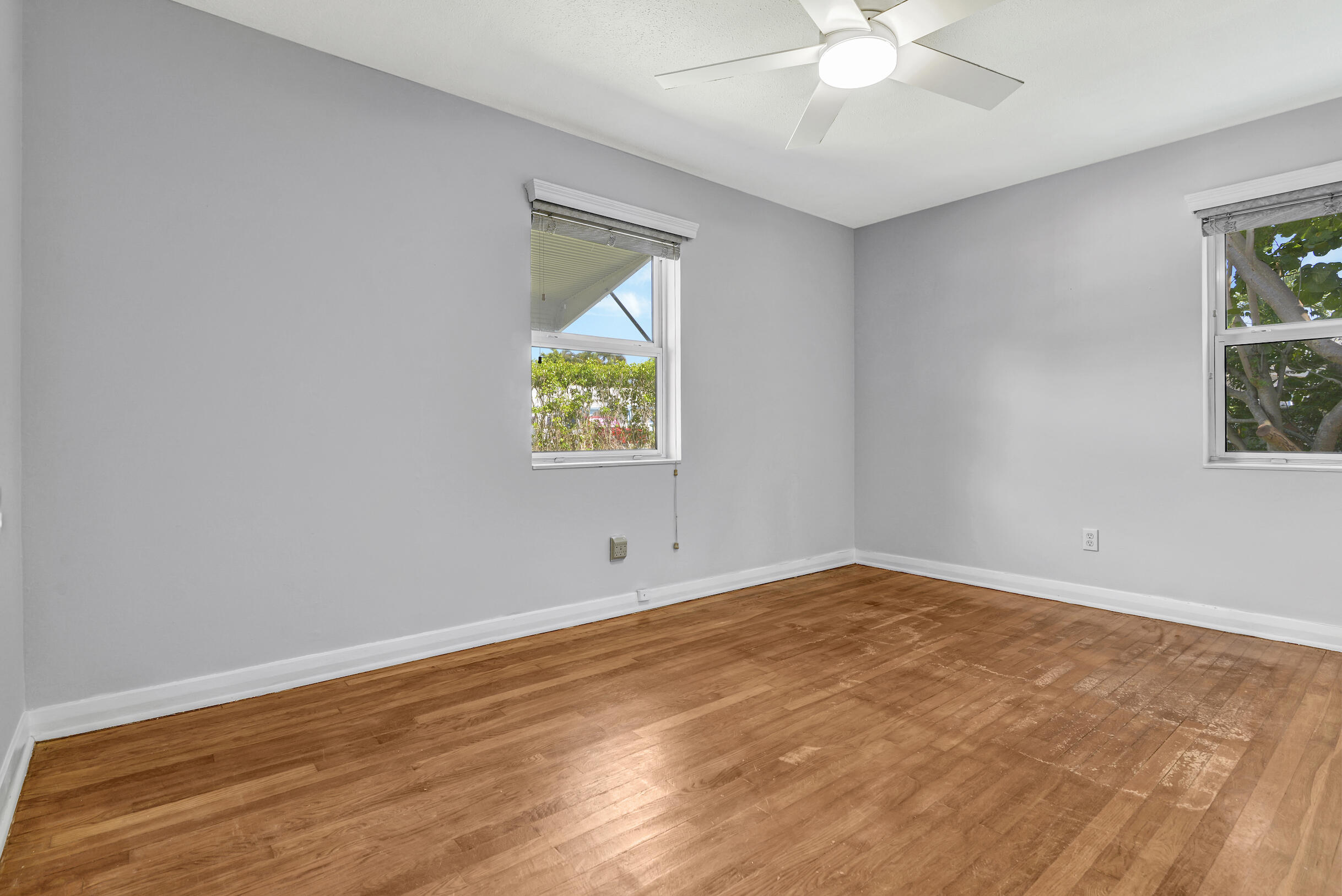 LYNNWOOD HOMESITES - Residential Lease