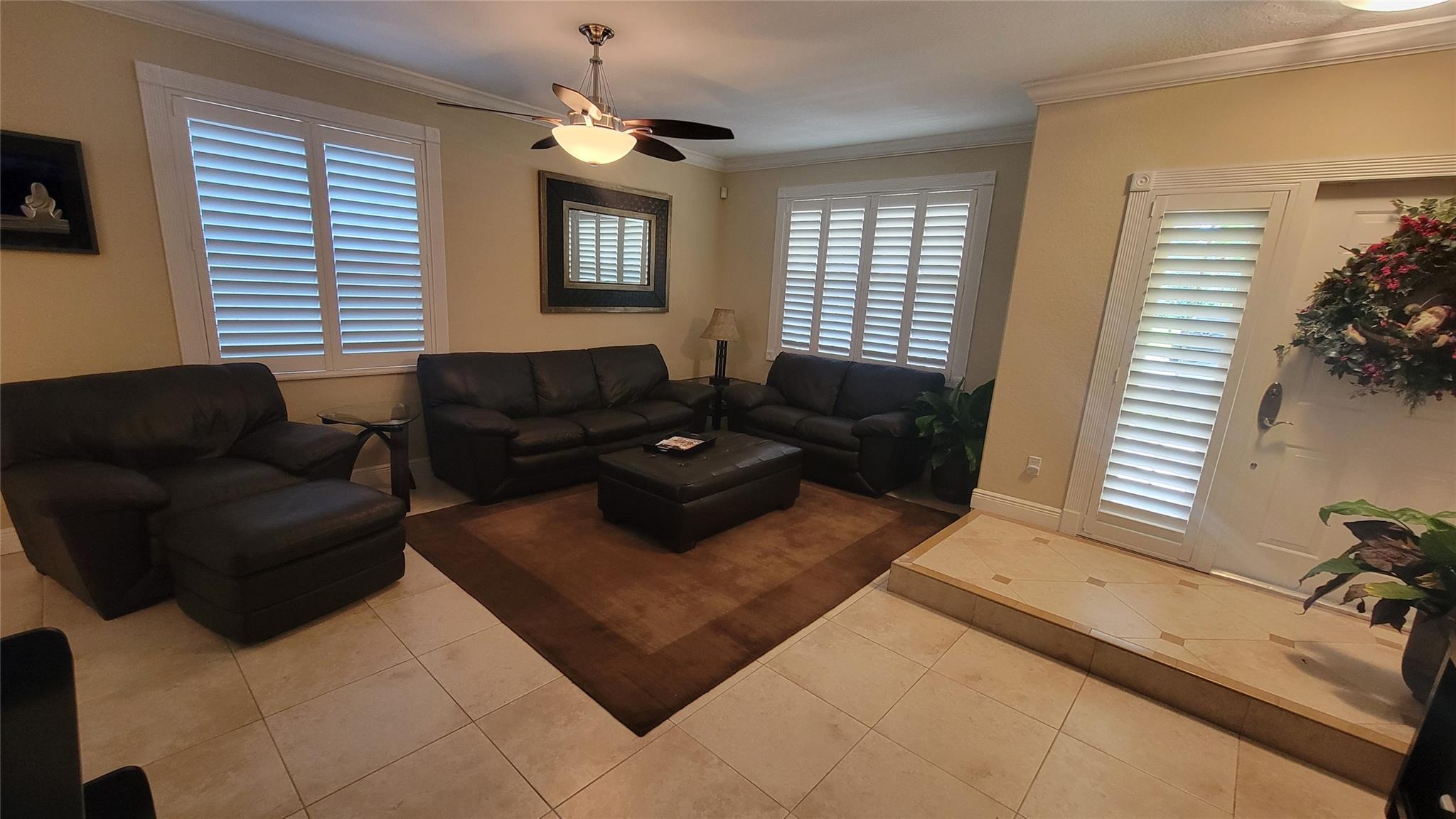 607 SW 5th Ave