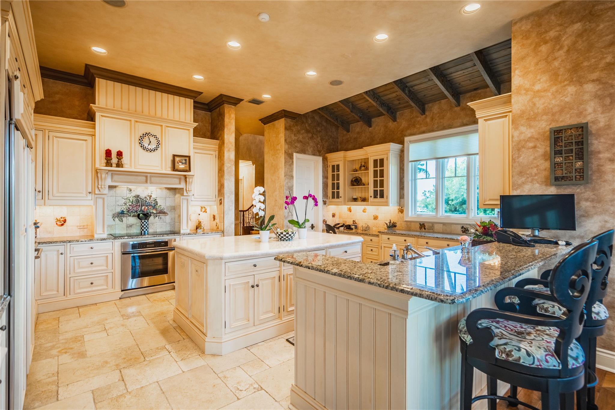 Caps Island 141-34 B - Residential