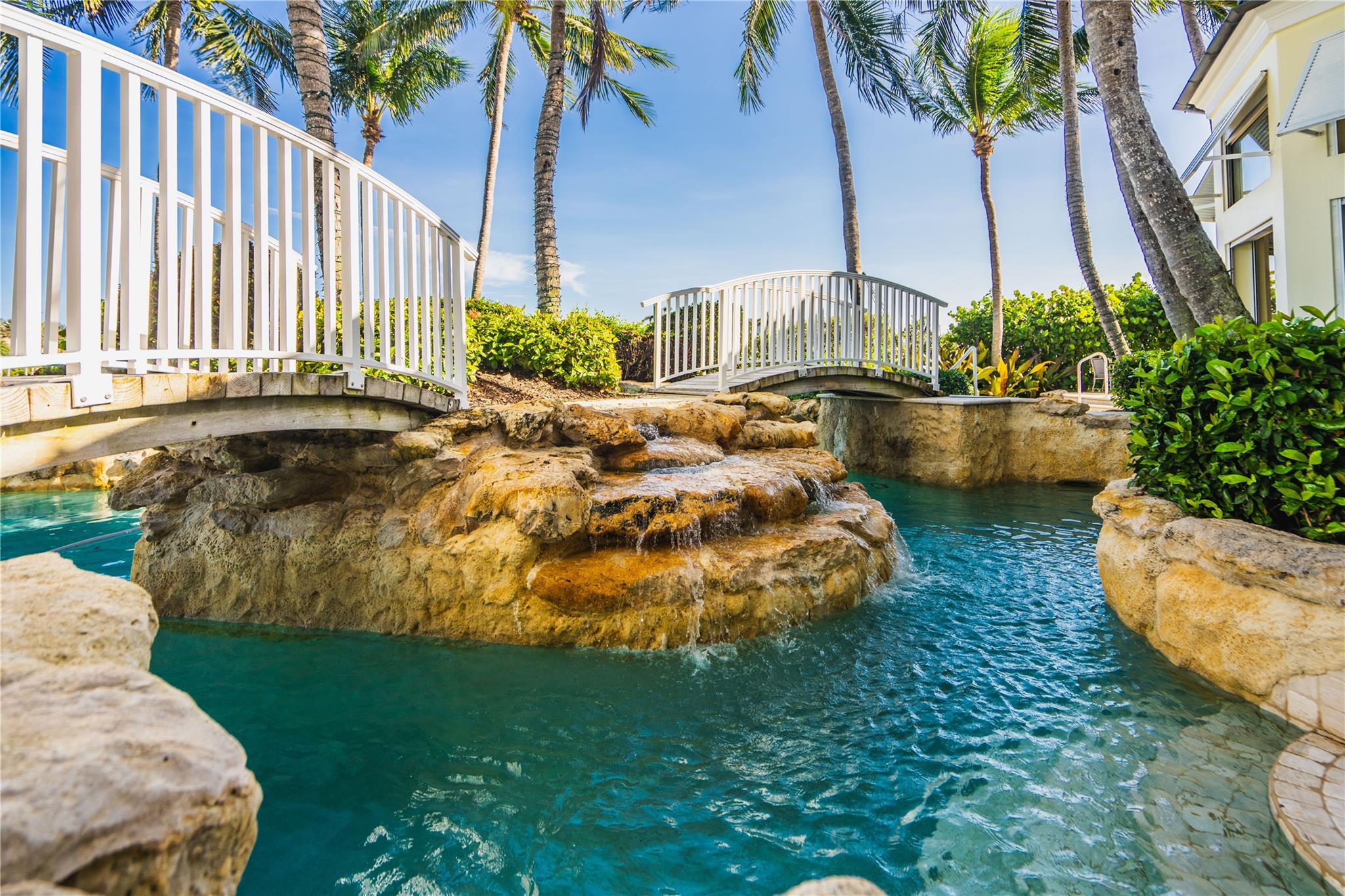 Caps Island 141-34 B - Residential