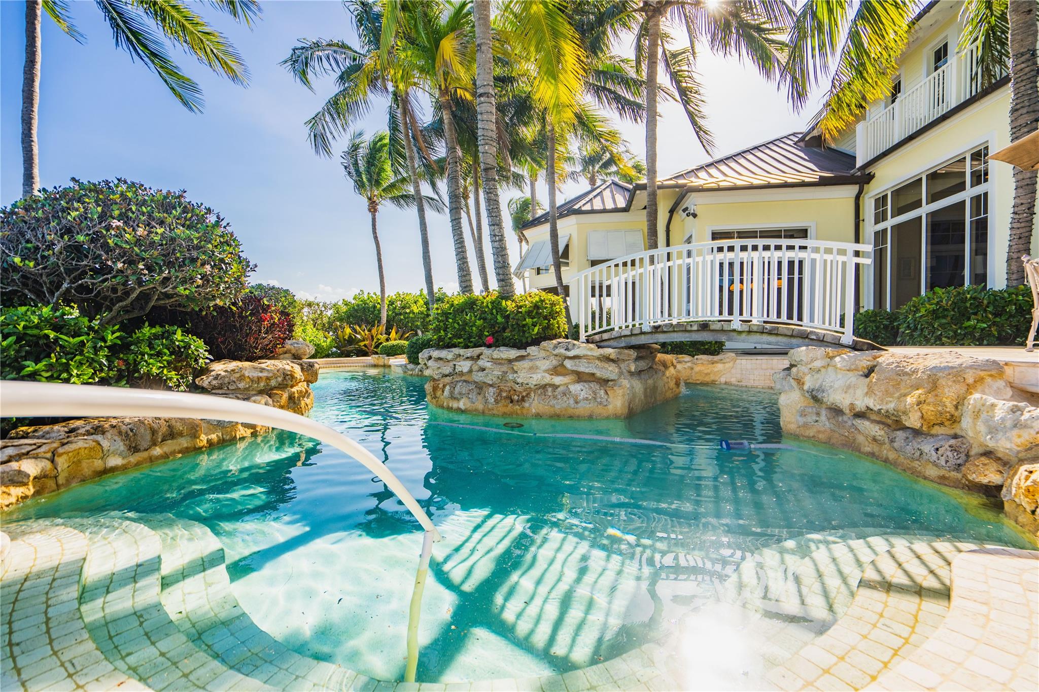 Caps Island 141-34 B - Residential