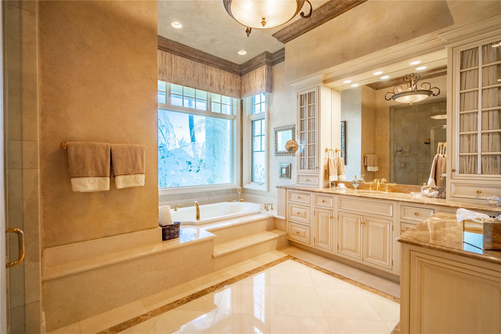 Caps Island 141-34 B - Residential