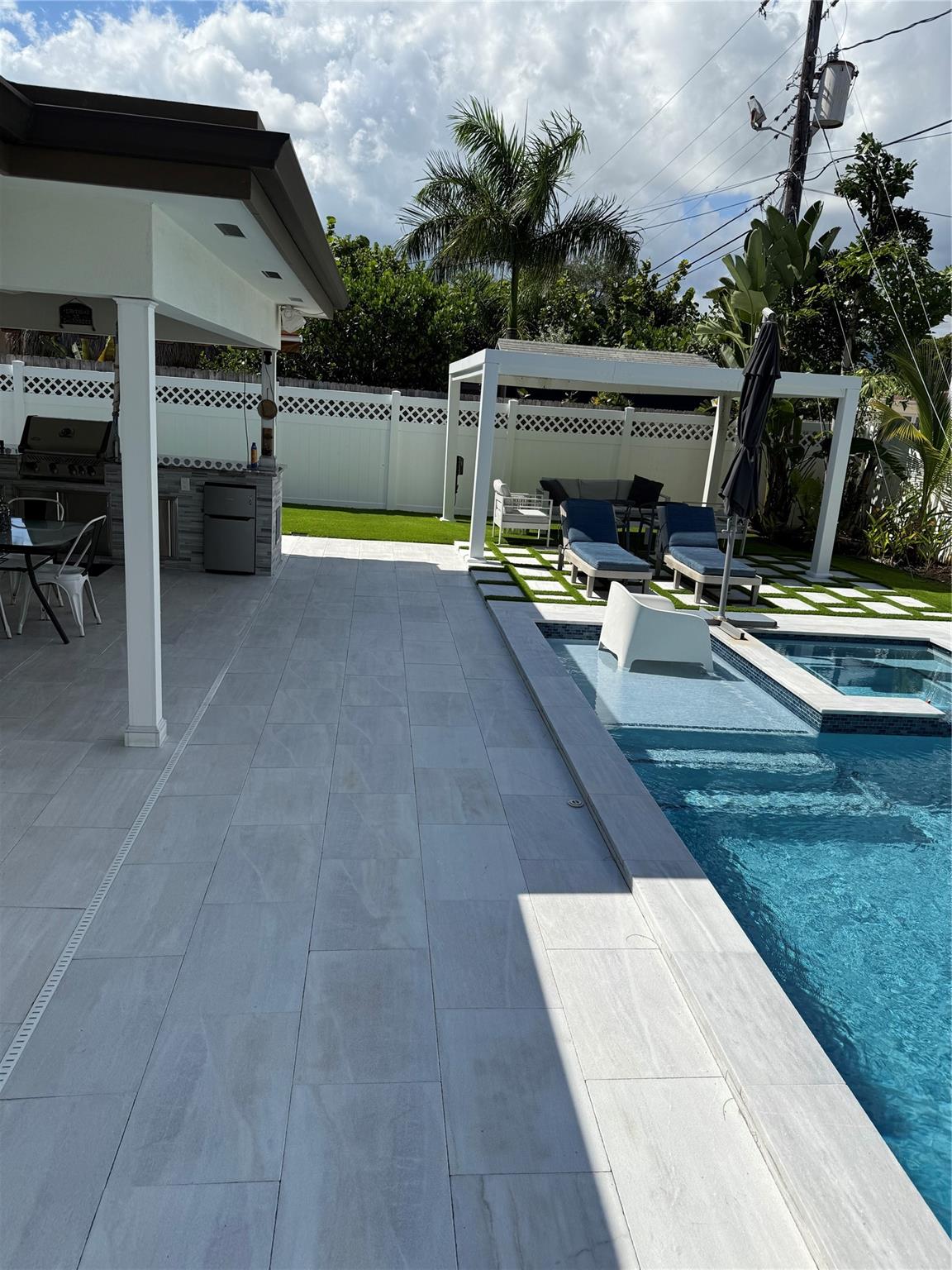 CYPRESS CREEK ESTATES SEC - Residential Lease