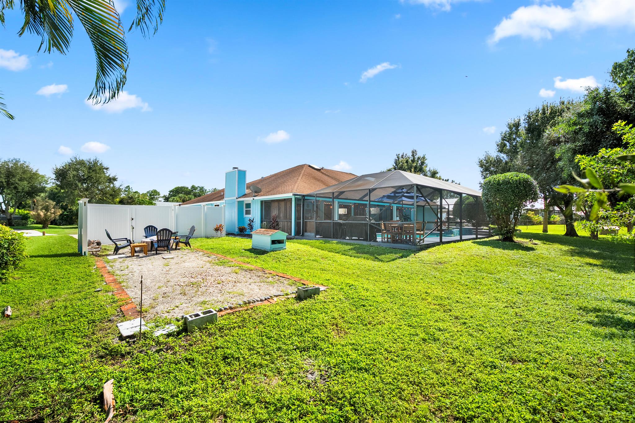 SABAL PALM ESTATES (AKA T - Residential