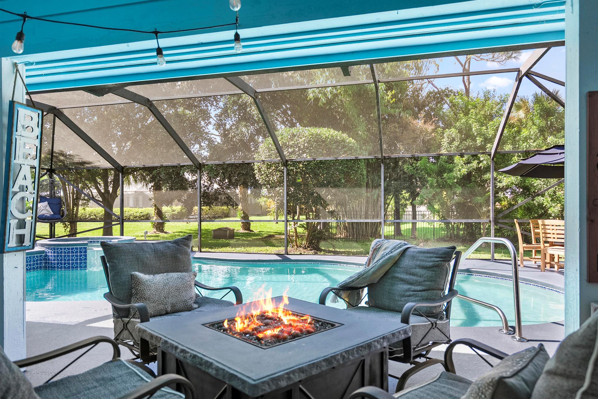 SABAL PALM ESTATES (AKA T - Residential