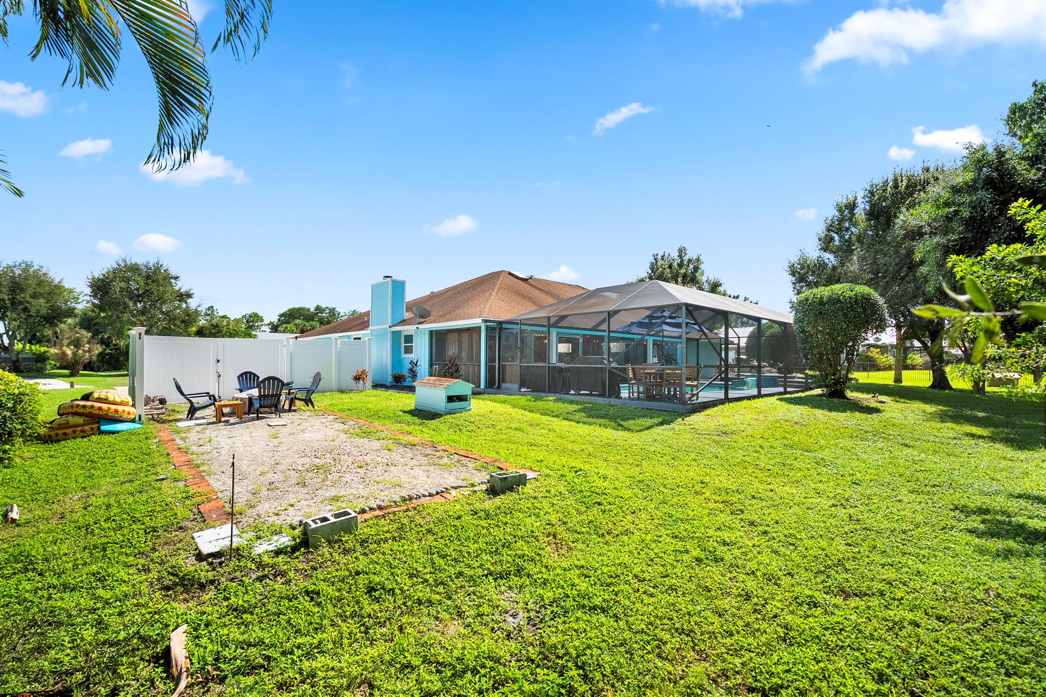 SABAL PALM ESTATES (AKA T - Residential