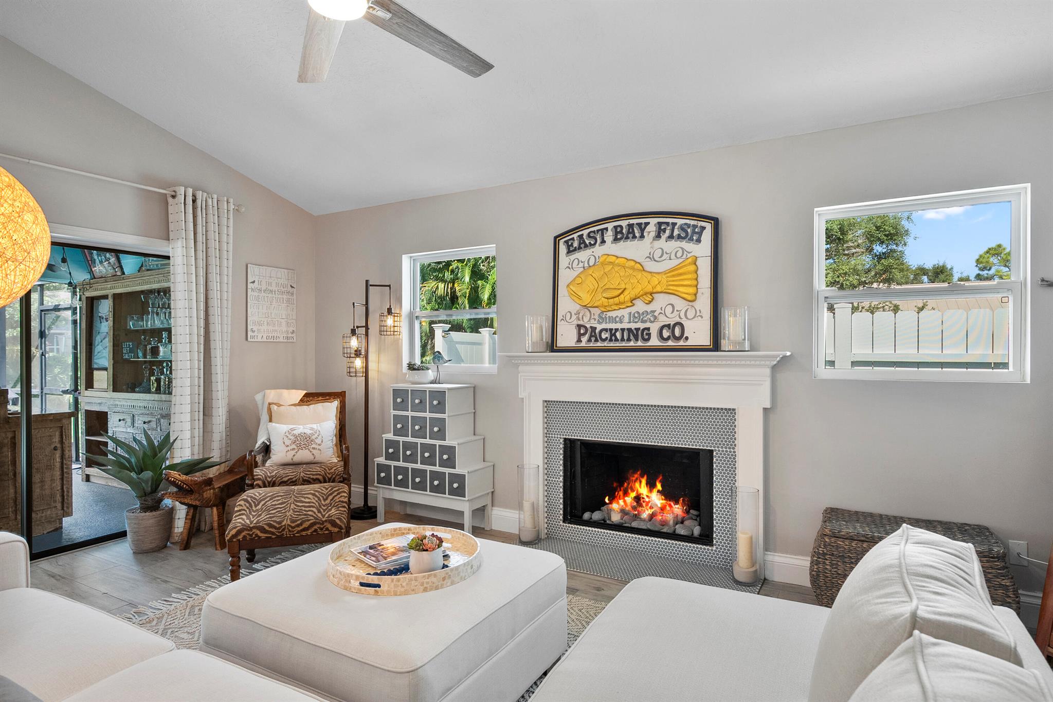 SABAL PALM ESTATES (AKA T - Residential