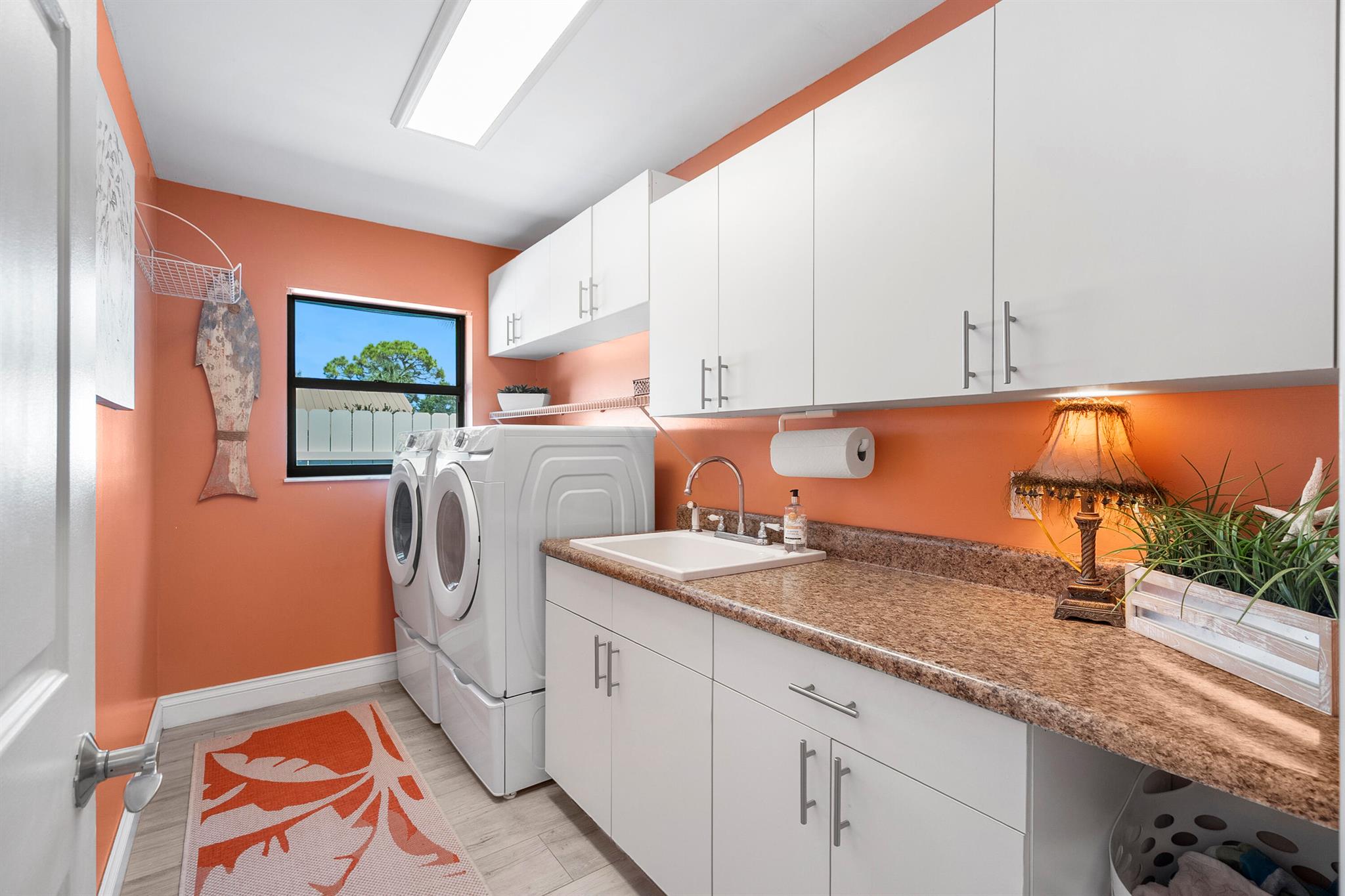 SABAL PALM ESTATES (AKA T - Residential