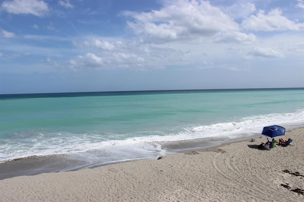 Photo of 1605 S Us Highway 1 #12f, Jupiter, FL 33477 (MLS # R10755599)