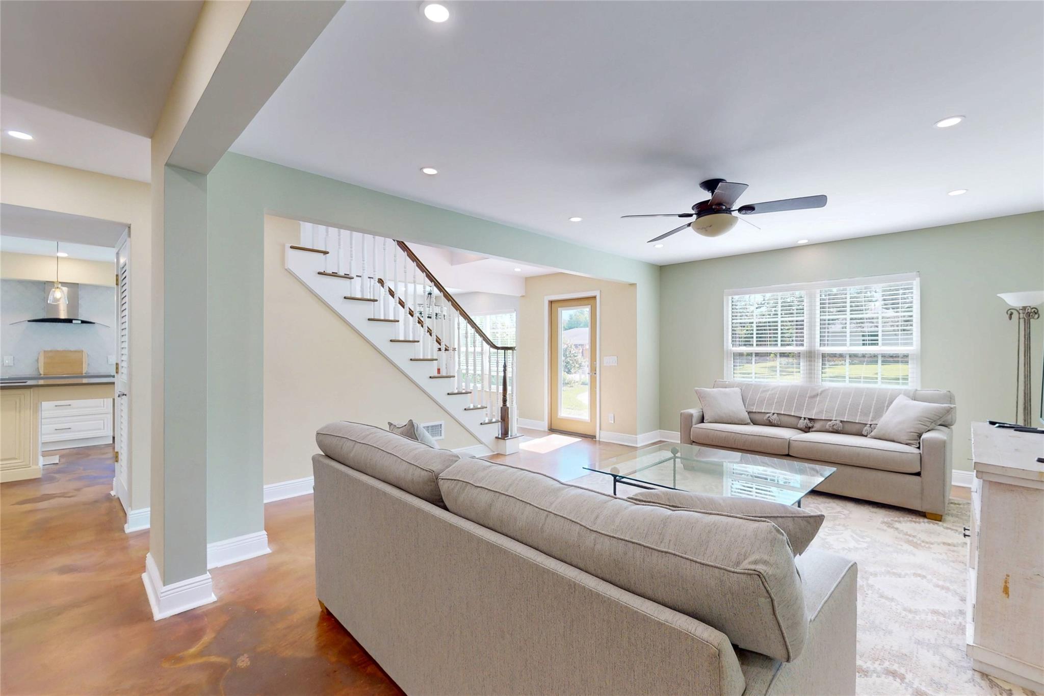 River Oaks Estates - Residential