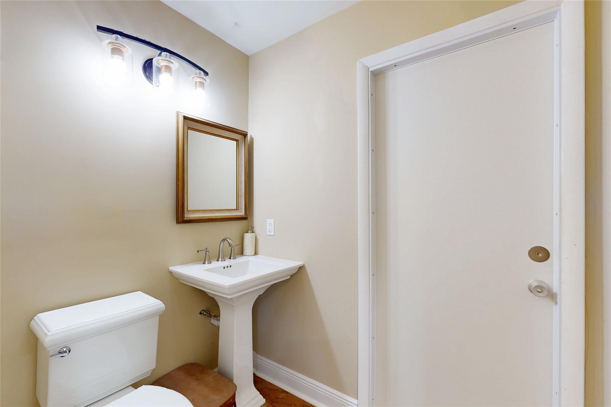 River Oaks Estates - Residential