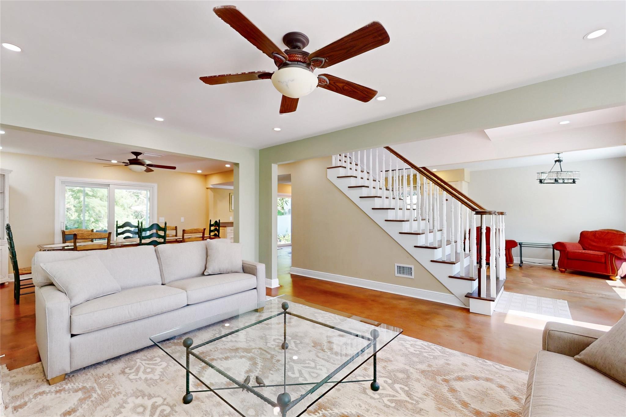 River Oaks Estates - Residential