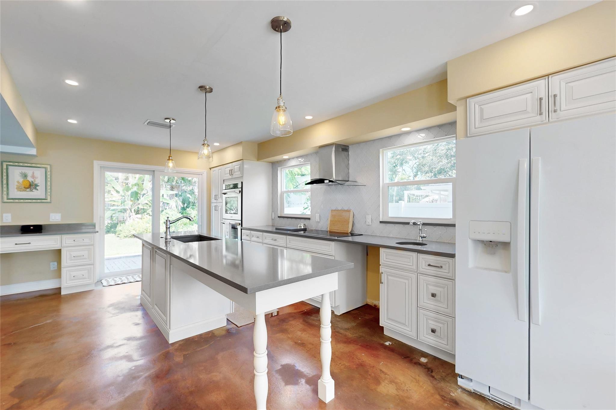 River Oaks Estates - Residential